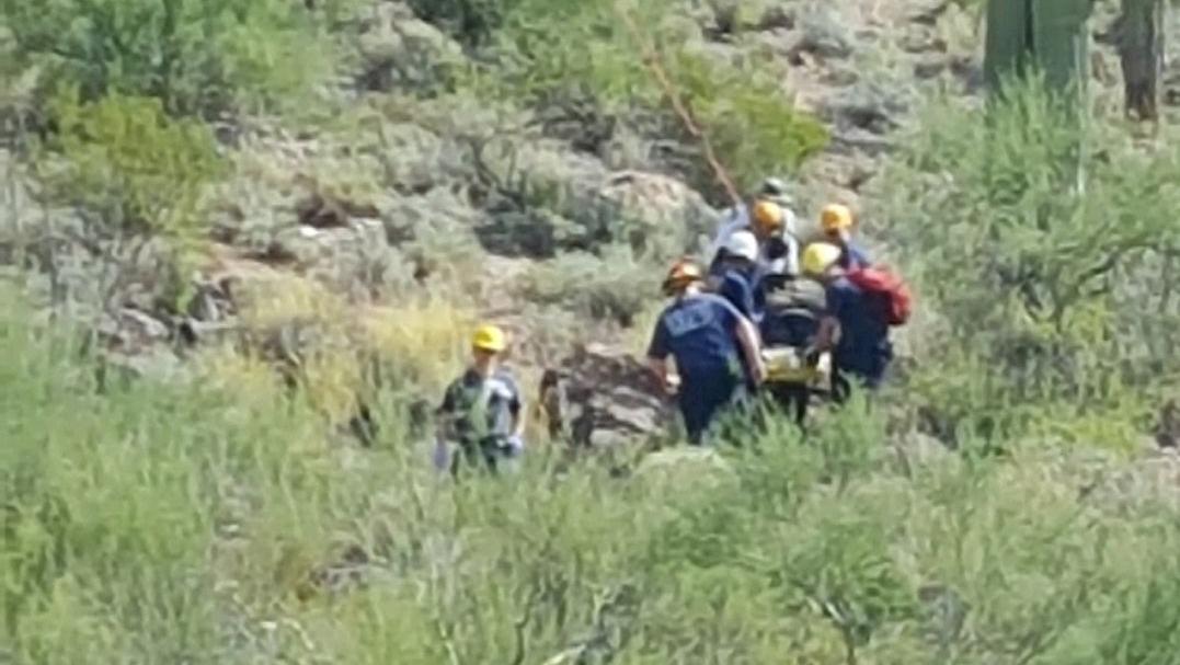 Hiker, her missing pooch rescued from Tucson Mountains